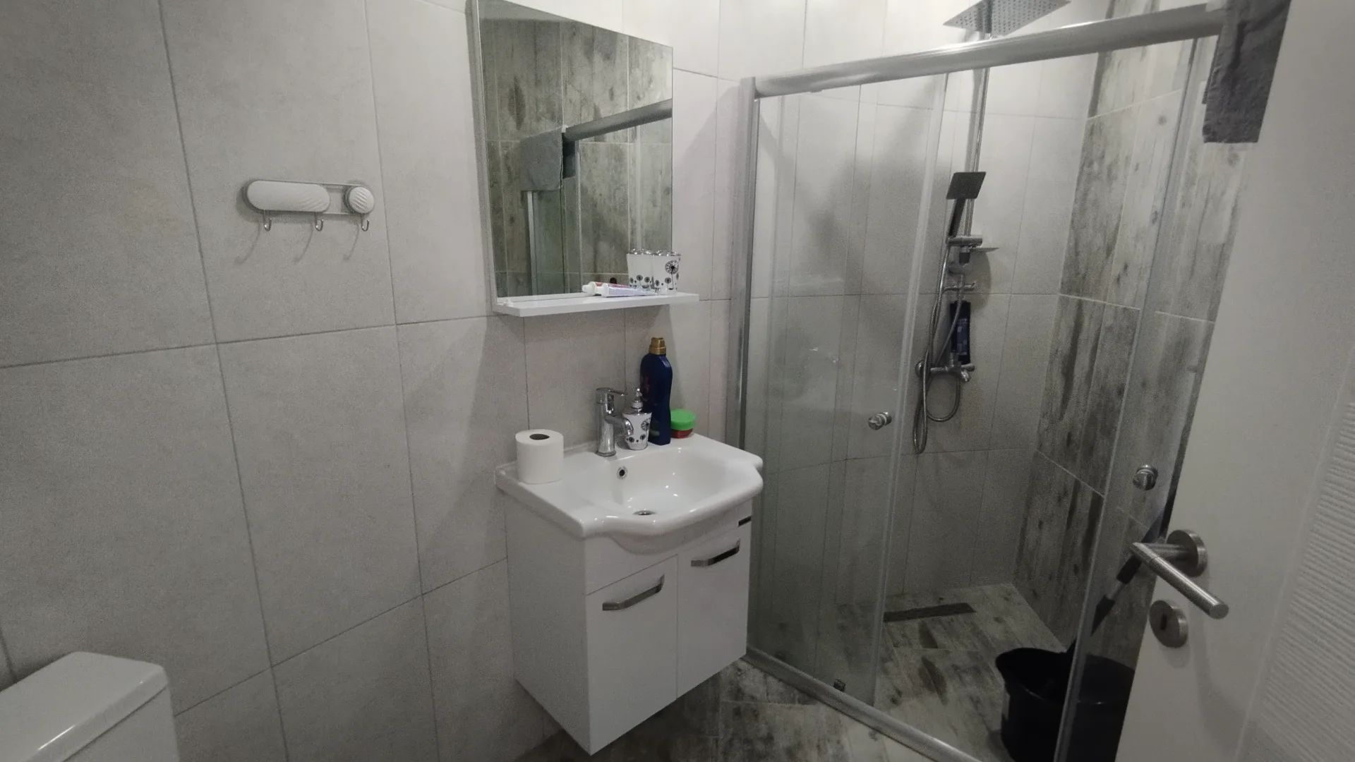 Yukarı Girne’de Balkonlu Eşyalı Stüdyo — Aylık £700, Aidat Dahil — 5